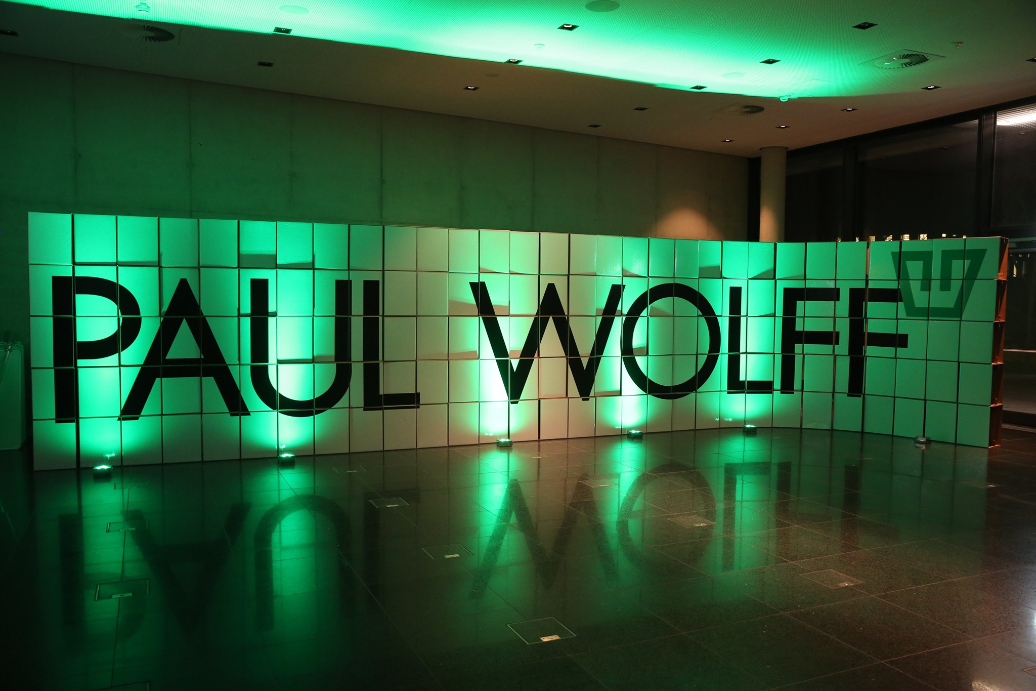 Paul Wolff Logo 